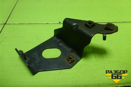 Кронштейн усилителя переднего бампера левый  (1865192) для Scania 4 Series с 1995-2005г