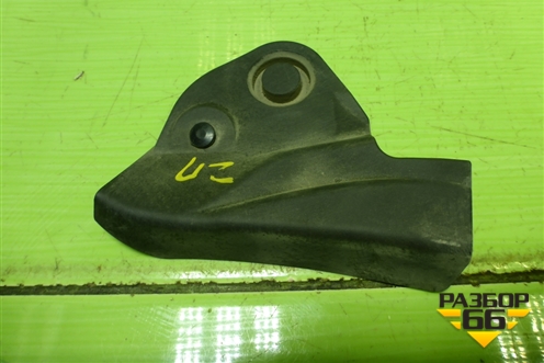 Накладка двери багажника верхняя правая (внутри) для Toyota Rav-4 с 2012-2019г (Рав 4)