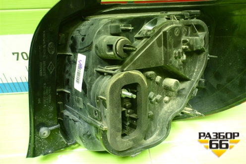 Фонарь задний левый (265556233R) для Renault Logan II с 2012г (Логан)