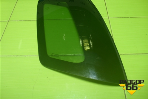 Стекло глухое левое для Suzuki SX4 с 2006-2013г (СХ4)
