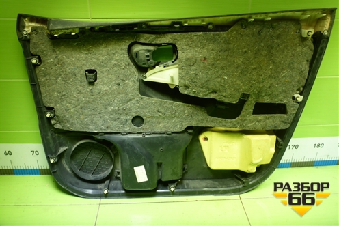 Обшивка двери передней левой под электрику (6773812010) для Toyota Corolla (E15) с 2006-2013г (Королла 150)