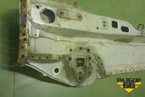 Панель задняя для Toyota Auris с 2006-2012г (Аурис)