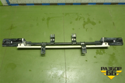 Кронштейн переднего бампера центральный  (DZ97189623030) для Shacman (shaanxi) X3000 (Х3000)