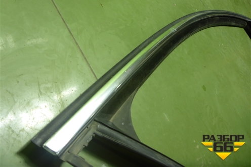 Уплотнитель стекла двери передней правой (3C4837432F) для Volkswagen Passat (B6) с 2005-2010г (Пассат Б6)