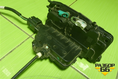 Замок двери правой  (6 контактов) (DZ14251340048) для Shacman (shaanxi) X3000 (Х3000)