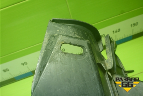 Пыльник заднего бампера правый (5259112200) для Toyota Corolla (E15) с 2006-2013г (Королла 150)