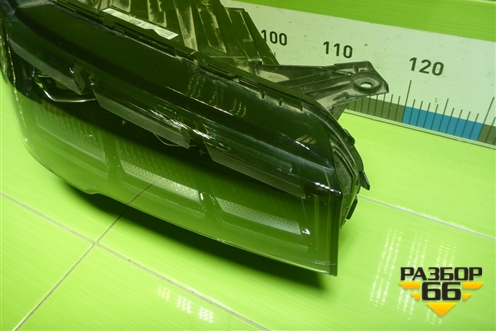 Фара правая (Led c блоком) (8892241572) для Geely Monjaro с 2021г (Монджаро)