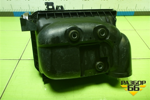 Корпус воздушного фильтра для Toyota Auris с 2006-2012г (Аурис)