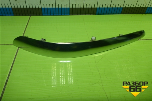 Накладка на торпедо (правый) (7385180J1) для Suzuki SX4 с 2006-2013г (СХ4)