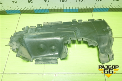 Дефлектор радиатора правый (760853663A) для Audi Q8 с 2018г (Ку 8)