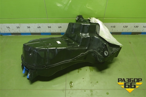 Бак системы ADBLUE (4M0131878CN) для Audi Q7 c 2015г (Ку 7)