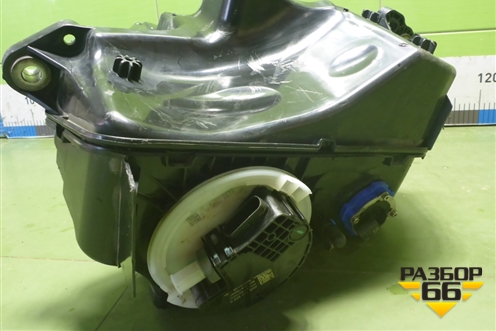 Бак системы ADBLUE (4M0131878CN) для Audi Q7 c 2015г (Ку 7)