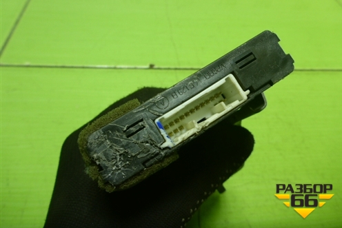 Блок управления иммобилайзера (8978002040) для Toyota Auris с 2006-2012г (Аурис)