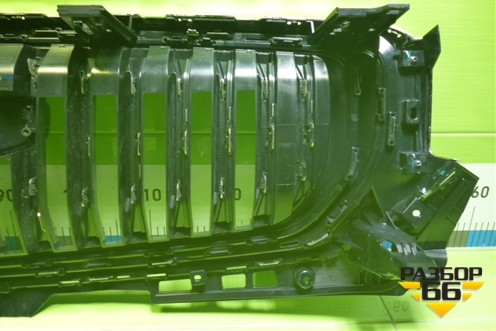 Решетка радиатора (под камеру) (6608302197) для Geely Monjaro с 2021г (Монджаро)