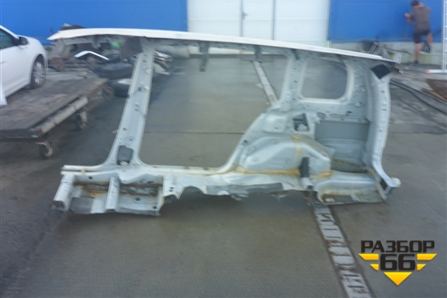 Крыло заднее правое для Toyota Isis c 2004-2018г (Исис)