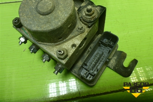 Блок ABS (476609836R) для Renault Sandero с 2013-2022г (Сандеро)