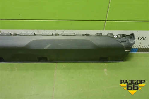 Накладка на порог наружная правая (768505977R) для Renault Duster II с 2021г (Дастер)
