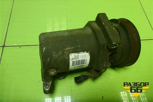 Компрессор кондиционера (1.6л K7MA812) (8201025121) для Renault Sandero с 2013-2022г (Сандеро)