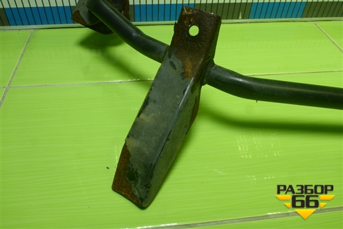 Кронштейн спойлера (бокового левого) (810W629105299) для Sitrak C7H (С7Н)