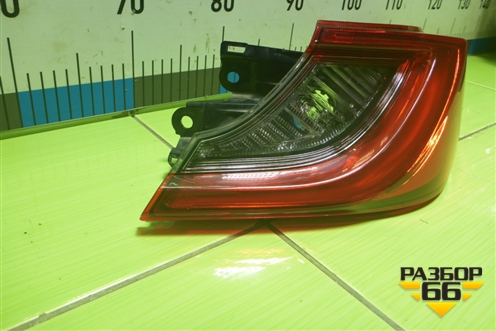 Фонарь задний наружный правый (Led) для Toyota Camry XV80 с 2024-2026г (Камри)