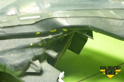 Фара правая (до 2016г галоген) (8111002E70) для Toyota Corolla (E18) с 2012-2019г (Королла 180)