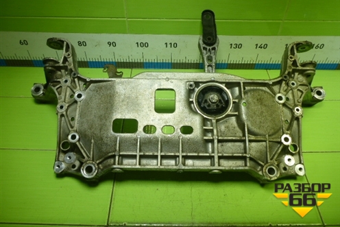 Подрамник передний МКПП (7N0199369A) для Volkswagen Passat-CC с 2008г (Пассат ЦЦ)
