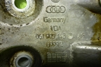 Кронштейн масляного фильтра (1.8л BZB) (06J903143) для Volkswagen Passat-CC с 2008г (Пассат ЦЦ)