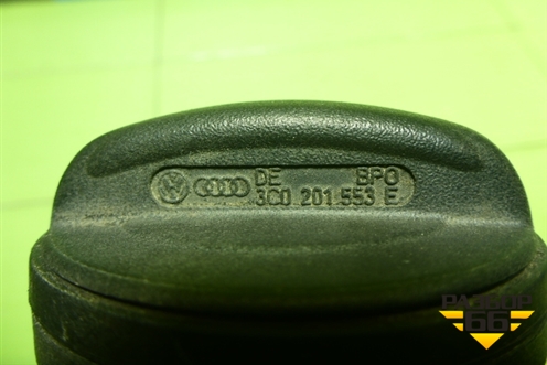 Крышка топливного бака (3C0201553E) для Volkswagen Passat-CC с 2008г (Пассат ЦЦ)