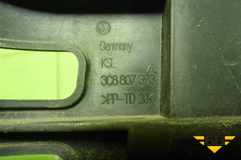 Кронштейн заднего бампера левый (3C8807393) для Volkswagen Passat-CC с 2008г (Пассат ЦЦ)