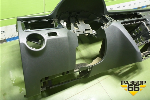 Торпедо с AIR BAG (60U857009A) для Skoda Rapid с 2013г (Рапид)