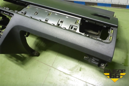 Торпедо с AIR BAG (60U857009A) для Skoda Rapid с 2013г (Рапид)
