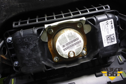 Торпедо с AIR BAG (60U857009A) для Skoda Rapid с 2013г (Рапид)