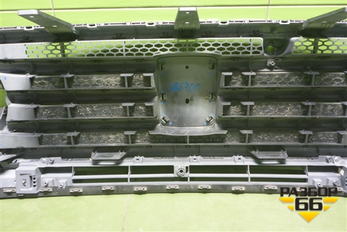 Решетка радиатора (5509600XKM01B) для Tank 300 с 2021-2025г