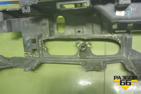 Кронштейн заднего бампера (2804101XKM01A) для Tank 300 с 2021-2025г