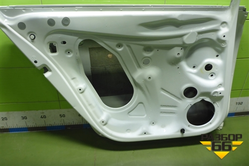 Дверь задняя левая (5JA833311B) для Skoda Rapid с 2013г (Рапид)
