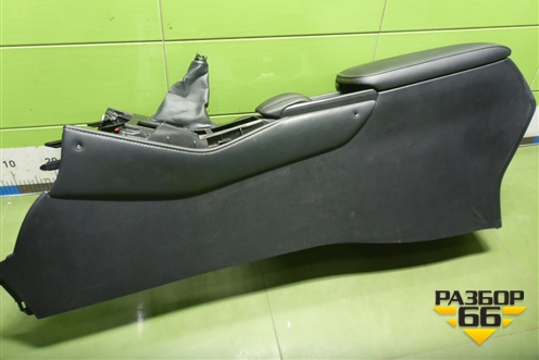 Подлокотник (5891178010) для Lexus NX 200 с 2014-2021г (НХ)