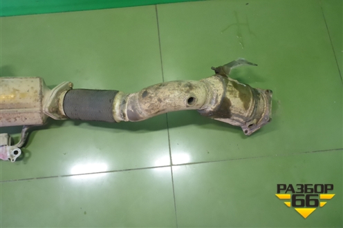 Приёмная труба глушителя (правая 4.5л M48) для Porsche Cayenne с 2003-2010г (Каен)